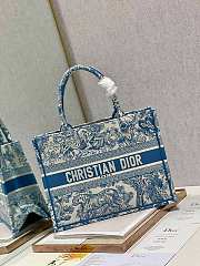 D1or  Book Tote Bag 04 36 x 28x 16.5cm  - 3