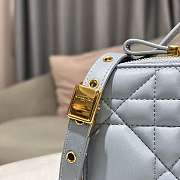 D1or  Caro Box Bag with Chain Blue 18cm  - 3