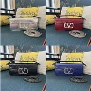 Valentino Garavani Shoulder Bags 27cm - 1