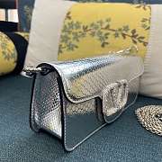 Valentino Garavani Shoulder Bags 27cm - 4