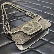 Valentino Garavani Loco Bag White 19cm  - 3