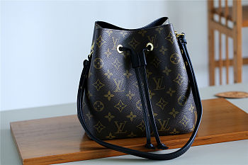 1ouis Vu1tton Bucket bag M44887 caramel 26.0 x 22.0 x 27.0 cm 2
