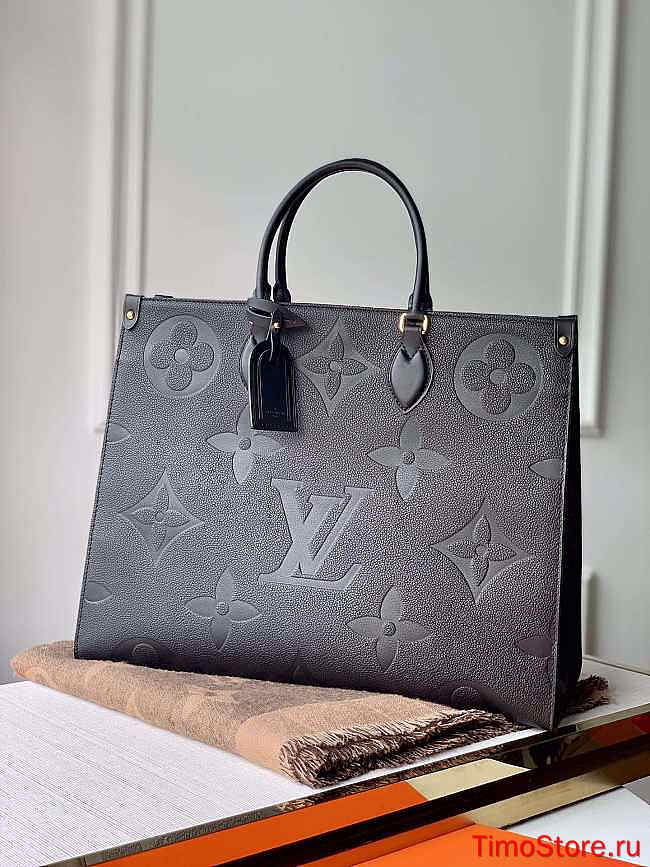 1ouis Vu1tton  Onthego GM Bag Black 41X 34 X19cm  - 1