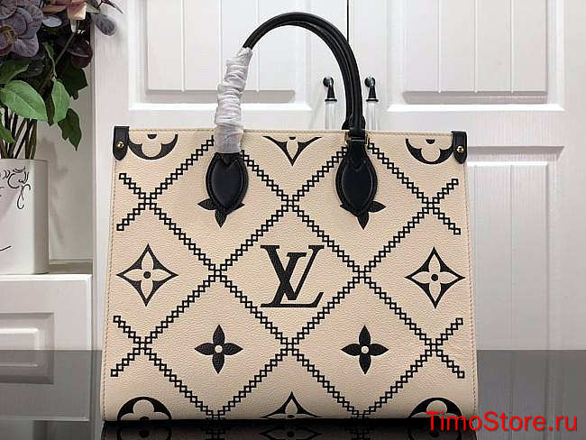 1ouis Vu1tton   Onthego MM M46016 White 35cm  - 1