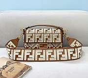 Fend1 Medium FF Baguette embroidered bag 26x14x5cm  - 1