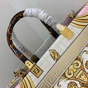Fend1 X Varsace Tote Bag White 35cm - 4