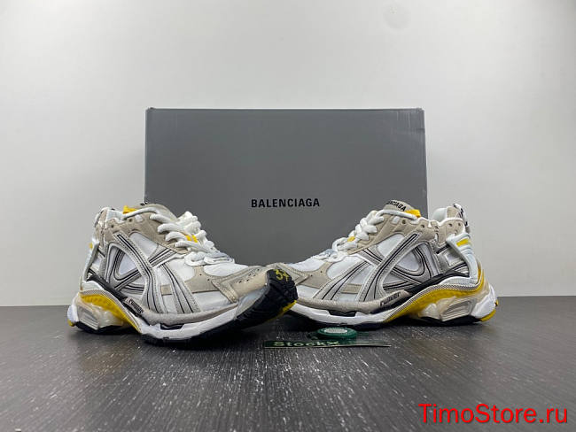 Balenciaga 772767-W3RNY-91790 72 - 1