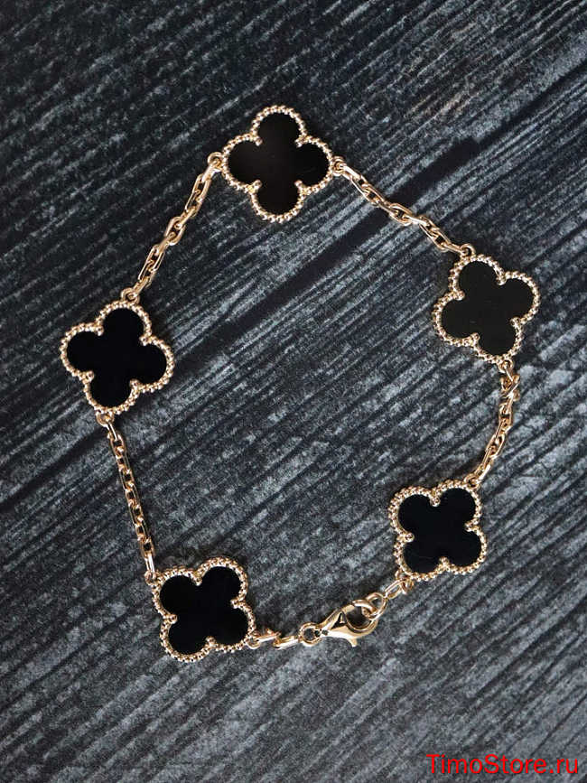 Van Cleef & Arpels bracelets - 1