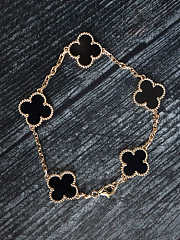 Van Cleef & Arpels bracelets - 1