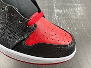 Air Jordan 1 Retro High 'Banned' 2011 432001-001 - 2