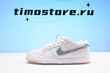 Nike SB Dunk Low Diamond Supply Co White Diamond BV1310-100