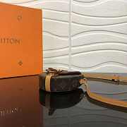 1ouis Vu1tton Micro Chantilly Monogram 12.5 x 13 x 4 - 6