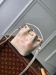1ouis Vu1tton  M46291 Nano 13 x 16 x 10 cm pink - 3