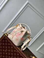 1ouis Vu1tton  M46291 Nano 13 x 16 x 10 cm pink - 5