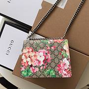 Gvcc1 Dionysus mini 421970 flower 20/16/5cm - 4