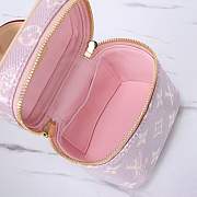 1ouis Vu1tton   M82527 Micro Vanity9 11.0 x 10.0 x 8.0  - 2