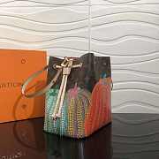 1ouis Vu1tton  LV x YK Néonoé MM9 26 x 26 x 17.5 - 3