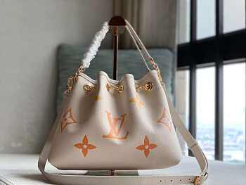 1ouis Vu1tton  M46545 Summer Bundle9 28*20*11.5cm 