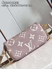 1ouis Vu1tton  Wallet on Chain Ivy9 23.5 x 12 x 4.3 - 5