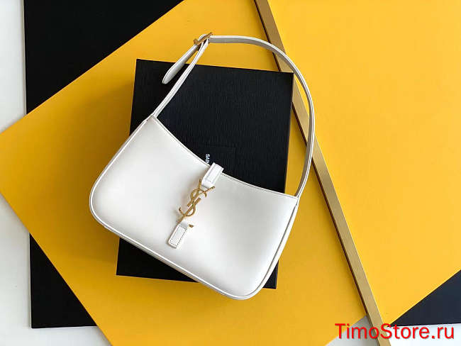 YS1  657228 LE 5 A 7 Hobo-29 24.5x16x6cm  - 1