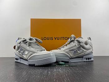 1V SKATE SNEAKER 4