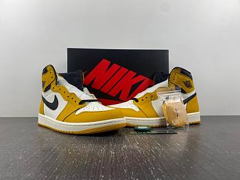 Air Jordan 1 High OG “Yellow Ochre”  DZ5485-701
