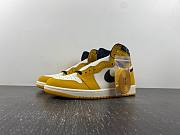 Air Jordan 1 High OG “Yellow Ochre”  DZ5485-701 - 3