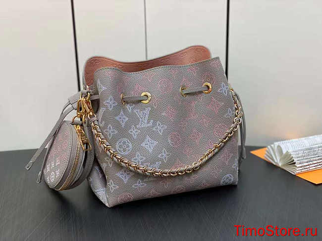 1ouis Vu1tton  women designer bag 19 x 22 x 14 - 1