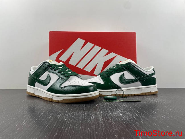 Nike Dunk Low LX “Gorge Green”   WMNS  - 1