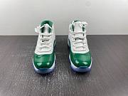Air Jordan 11  CT8012-113 - 3