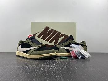  AJ1 Travis Scott x Air Jordan 1 Low OG  DM7866-002  