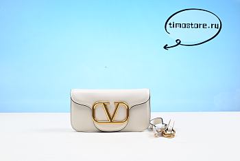 Valentino  Small Shoulder Bags 20cm