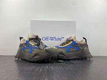 Off-White c/o Virgil Abloh 4