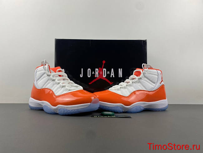 Air Jordan 11  orange  - 1