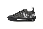 D1or B23 LOW-TOP SNEAKER Black and White 3SN249YJPH960 - 1