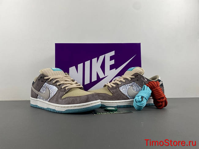 Nike SB Dunk Low “Big Money Savings” FZ3129-200 - 1