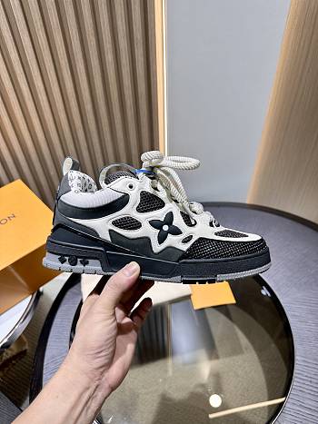 1ouis Vu1tton LV trainer 33