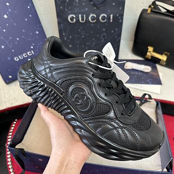 Gvcci Sneaker 38