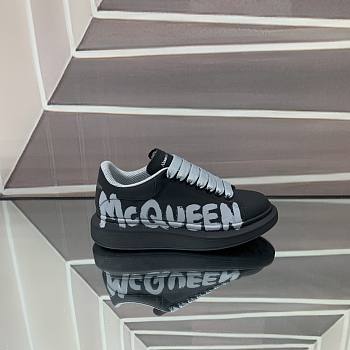 Alexander McQveen Oversized A22