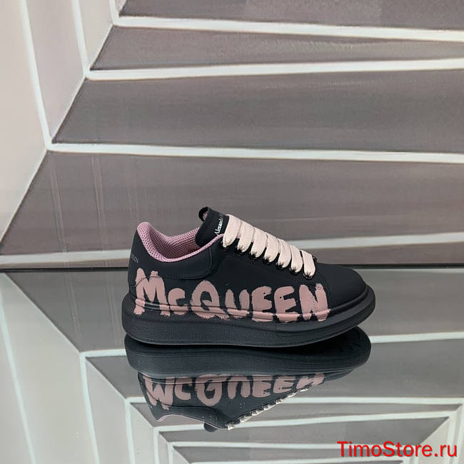 Alexander McQveen Oversized A23 - 1
