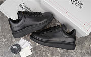 Alexander McQveen Oversized Sneaker Black 553761WHGP01000 - 6
