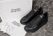 Alexander McQveen Oversized Sneaker Black 553761WHGP01000 - 2