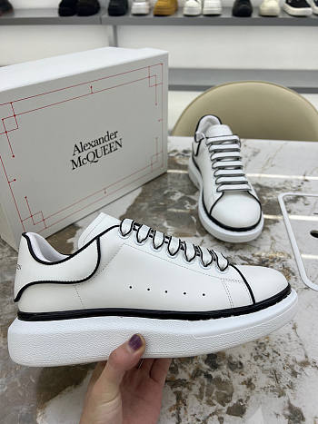 Alexander McQveen Oversized A30