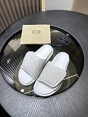 Gvcc1 sandal 45 - 3
