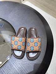 Gvcc1 sandal 46 - 2