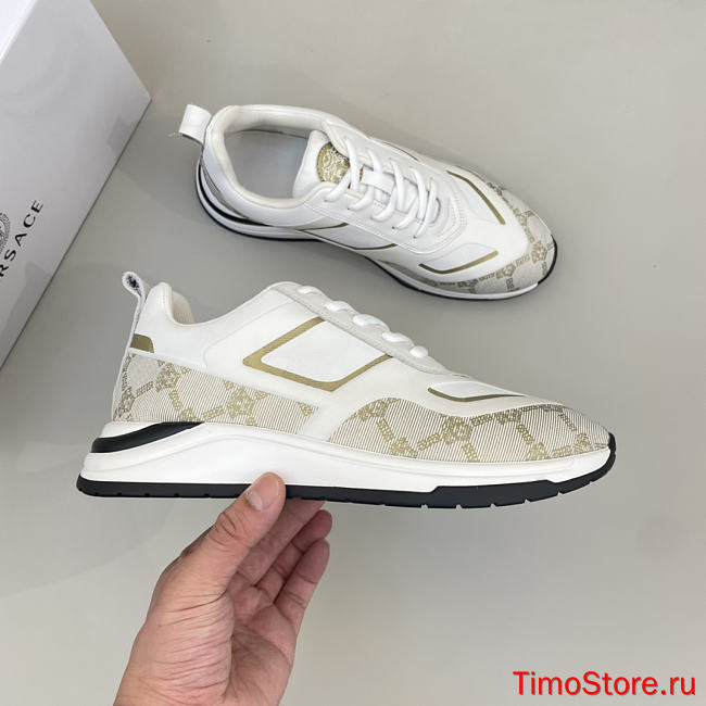 Ve1sace Sneaker 5 - 1