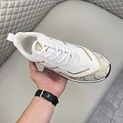 Ve1sace Sneaker 5 - 5