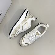 Ve1sace Sneaker 5 - 3
