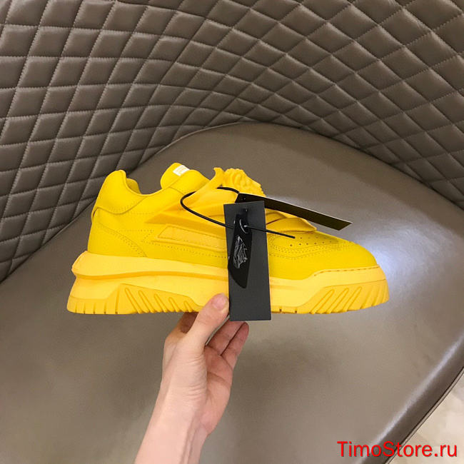 Ve1sace Sneaker 8 - 1
