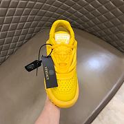 Ve1sace Sneaker 8 - 3